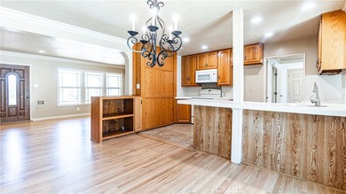 Welcome to prestigious 5449 E. Fairbrook St, Long Beach, CA - photo 23