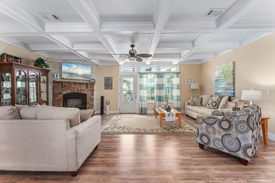 Immaculately maintained and offering more than 2,200 square feet - photo 6