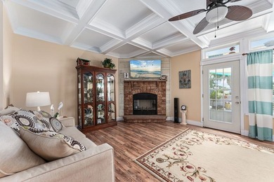 Immaculately maintained and offering more than 2,200 square feet - photo 7