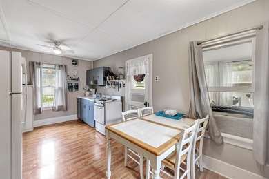 Two cabins offered together for one price, providing excellent - photo 6