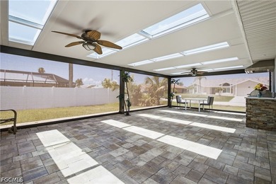 Welcome to this exceptional 3 bedroom + Den, 2 bath pool home - photo 2