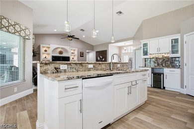 Welcome to this exceptional 3 bedroom + Den, 2 bath pool home - photo 4