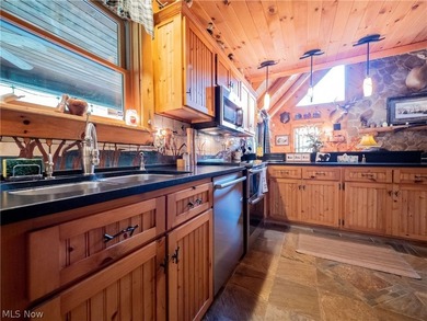 Secluded upscale county living on 50acre property with 42acres - photo 11