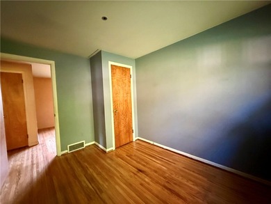 Welcome to 116 Lemoyn Ave! This 3-bedroom, 1-bath ranch offers - photo 12