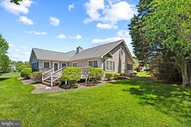 Welcome to 1 Eagle Way, a distinguished residence situated on a - photo 47