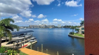 Boater and car enthusiast dream home!! 2010 built Arthur - photo 4