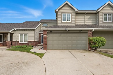 (private lake, pond, creek) Townhome/Townhouse For Sale in Crown Point Indiana