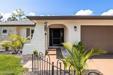 Beautifully remodeled Fort Myers pool home on an oversized - photo 2