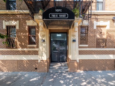 Opportunity awaits in East Tremont, The Bronx! Enjoy a - photo 2