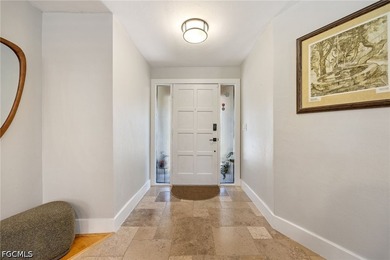 Beautifully remodeled Fort Myers pool home on an oversized - photo 8