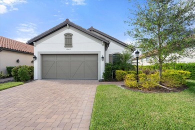 (private lake, pond, creek) Home For Sale in Sarasota Florida