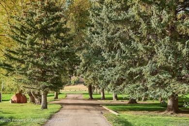 Privacy and proximity meet in this unmatched opportunity to - photo 12