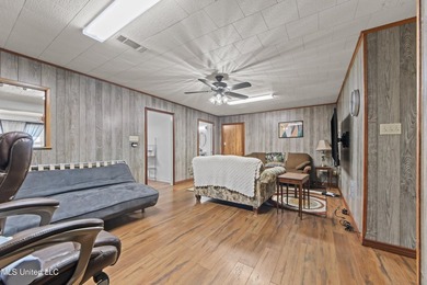 Versatile Flex Space with Office, Warehouse & Yard - B-2 Zoned | - photo 14