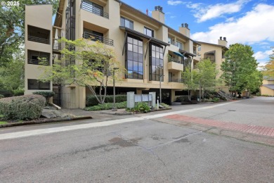 Lake Condo For Sale in Eugene, Oregon