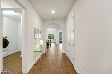 Exceptional 2018 Preserve-View Home in Gated Somerset at The - photo 5