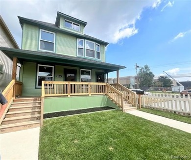 Lake Saint Clair Home For Sale in Detroit Michigan