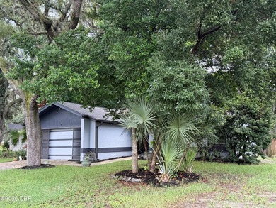 Look no further than this beautiful 3-bedroom, 2-bathroom home - photo 3