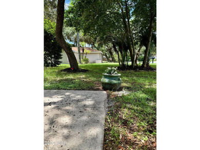 Look no further than this beautiful 3-bedroom, 2-bathroom home - photo 5