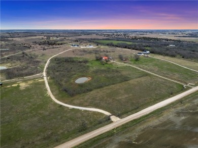 Lake Acreage For Sale in Moody, Texas