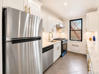 Newly priced and fully renovated, this turnkey two-bedroom home - photo 4