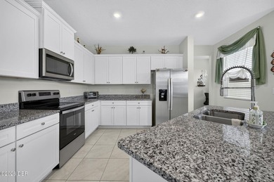 Charming End Unit Townhouse in Prime Palm Coast Location! - photo 9