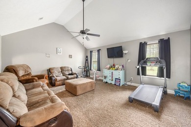 THIS HOME IS MOVE IN READY...All it is missing is you! This - photo 12