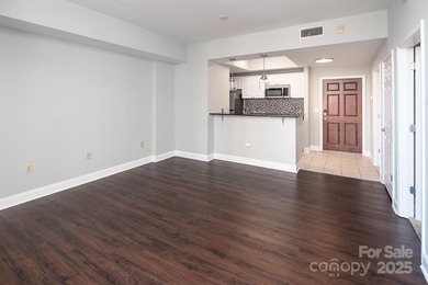 Fantastic opportunity to own in this very special Fifth and