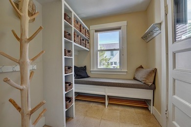 Tucked within one of Portsmouth's most cherished and established - photo 15