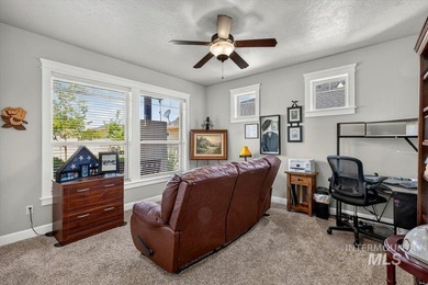 Meticulously maintained & showing true pride of ownership inside - photo 16