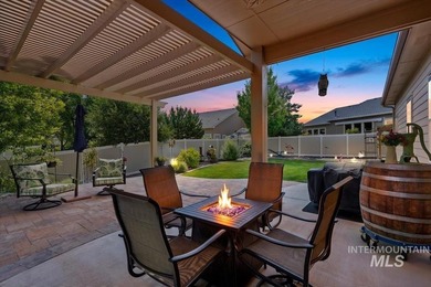 Meticulously maintained & showing true pride of ownership inside - photo 24