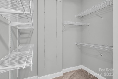 Fantastic opportunity to own in this very special Fifth and