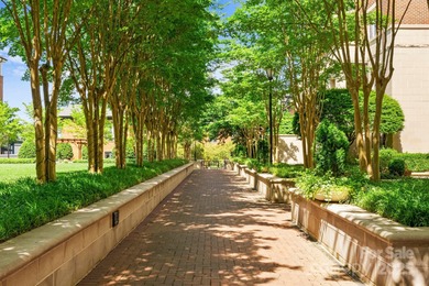 Fantastic opportunity to own in this very special Fifth and