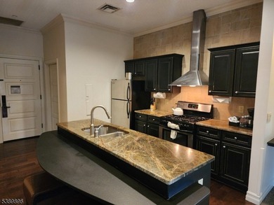 Gorgeous Two Bedroom Condo At Grand Cascades Lodge!! Completely - photo 34