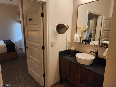 Gorgeous Two Bedroom Condo At Grand Cascades Lodge!! Completely - photo 41