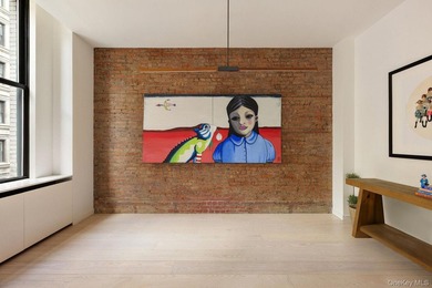 Located in the heart of the Flatiron District, Loft 6 at 6 West - photo 4