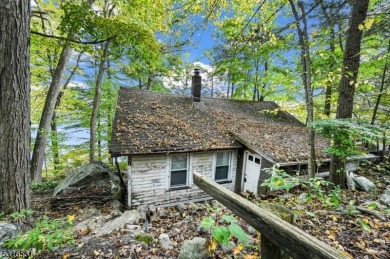 Lake Lookover Home Sale Pending in West Milford New Jersey