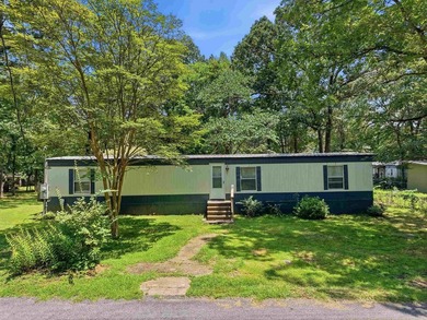 Come see this beautifully remodeled 2-bedroom manufactured home - photo 1