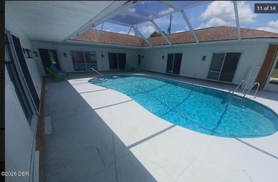 Rare opportunity** luxury waterfront living with - photo 2