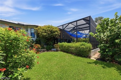Rarely does a ONE OWNER, CUSTOM BUILT HOME with true PRIDE OF - photo 3
