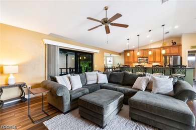 Rarely does a ONE OWNER, CUSTOM BUILT HOME with true PRIDE OF - photo 8