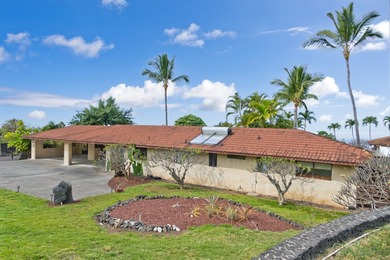 Discover a private tropical estate in desirable Kona Acres where - photo 4