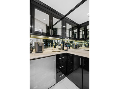 This gorgeous 2-bedroom, 2.5-bath townhome is a true gem - photo 14