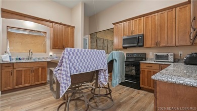 Discover this exceptional 4,000 sq ft - photo 42