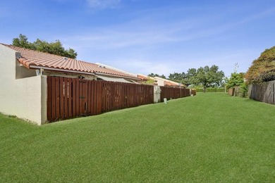 An updated and spacious corner villa in Forest Lake community at - photo 47