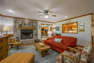 Live the lake lifestyle you've been dreaming of- water views and - photo 7