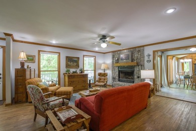 Live the lake lifestyle you've been dreaming of- water views and - photo 8