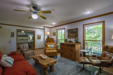 Live the lake lifestyle you've been dreaming of- water views and - photo 9