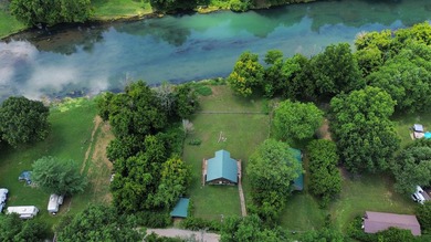 Wake up to breathtaking views of the crystal-clear world famous - photo 4