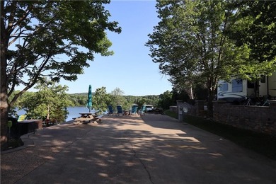 Table Rock Lake - Boone County Lot For Sale in  Arkansas