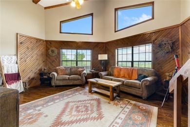 Escape to the beauty of the Ozarks with this stunning 5-bedroom - photo 11